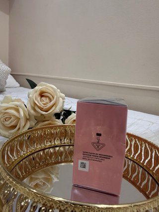 Perfume Prada Paradoxe Radical Essence