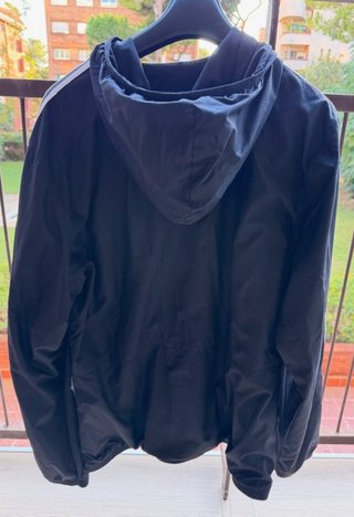 Impermeable Adidas con Capucha