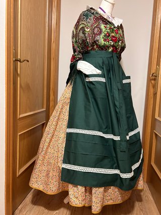 Traje Baturra Talla 36/42 a estrenar