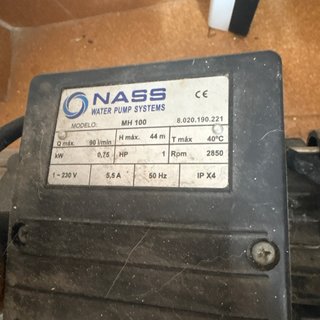 Bomba de agua centrífuga NASS 1CV / 0,75kW + Contr