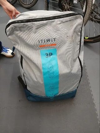 Kayak hinchable de 2/3 plazas (<230 kg)