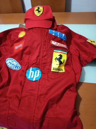 Mono Ferrari Talla M Nuevo