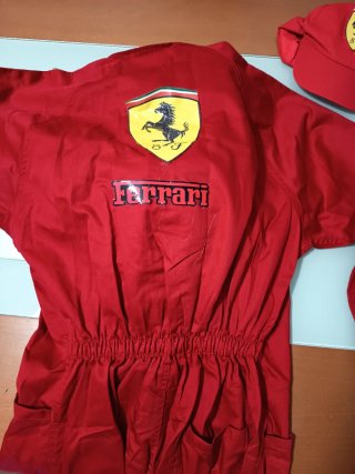 Mono Ferrari Talla M Nuevo
