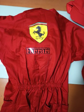 Mono Ferrari Talla M Nuevo