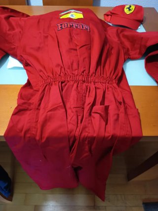 Mono Ferrari Talla M Nuevo