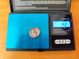 Moneda Romana Dracma de Cómodo joven