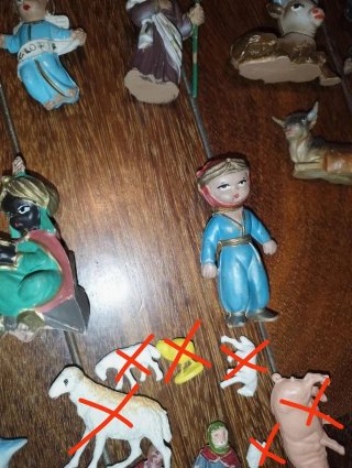 Lote antiguas figuras de belén años 60-70.