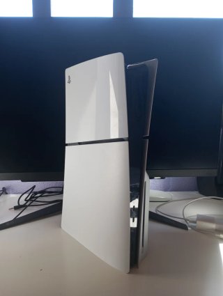 PS5 Slim 1TB con lettore + controller + cuffie Sony + scatola
