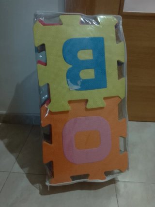 Puzzle de Suelo con Letras