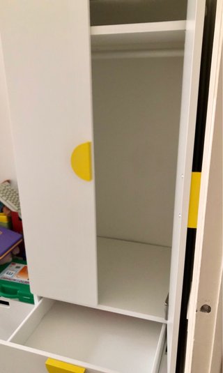 Armario infantil Smastad de Ikea blanco