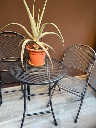 Conjunto mesa y 2 sillas terraza metal