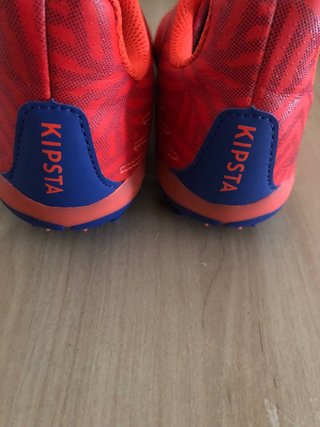 Botas de fútbol Kipsta rojas