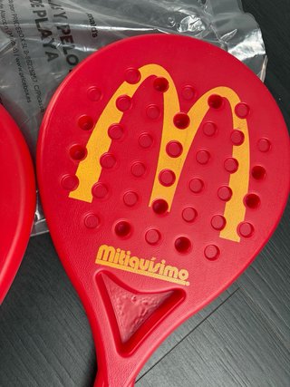 Palas de playa + pelota McDonalds
