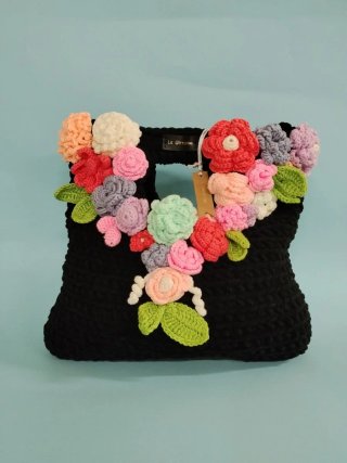 Borsa lana vellutata con fiori