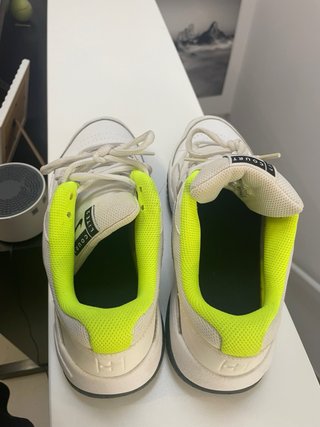 Deportivas Nike Court Blancas y Amarillas
