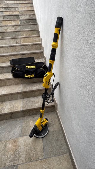 Lijadora Stanley Fatmax con bolsa
