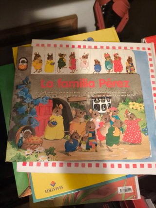La familia Pérez — libro infantil para aprender lo