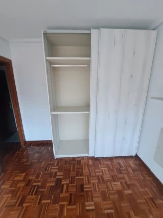 Armario de Madera Blanco