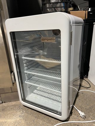 Nevera expositora cristal ggmgastro 113L