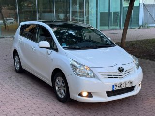 Toyota Verso 2011