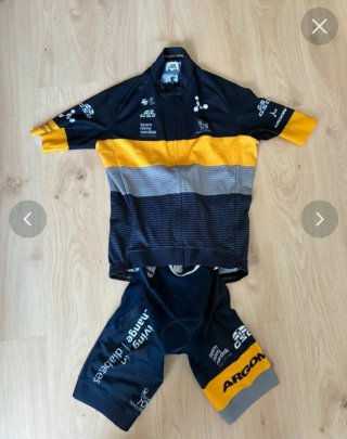 Equipación Ciclismo Team Novo Nordisk