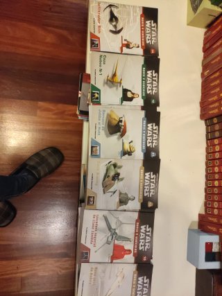 Star Wars Naves y Figuras 30cm Nave 3 euros mun 5