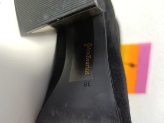 Botines negros tacón Stradivarius talla 38