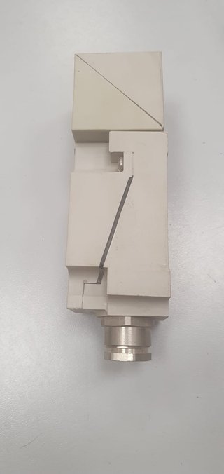 Sensor Inductivo Telemecanique XS8-C40PC440