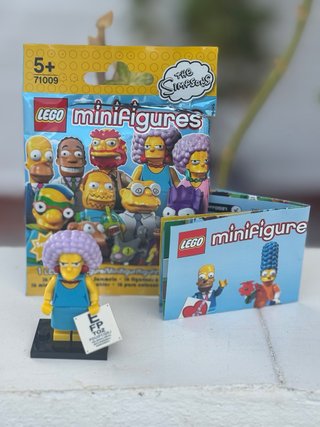 LEGO 71009 Selma Bouvier Simpsons Serie 2 2015