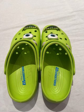 Crocs Mike Wazowski Verde Talla 43-44