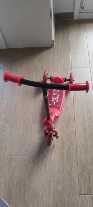 Patinete 3 Ruedas Molto Rojo