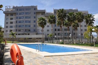 Piso en venta en Zona Puerto Deportivo en Fuengirola