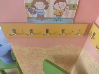 Perchas para Escuela Infantil