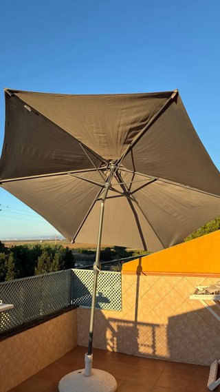 Sombrilla de Terraza Grande