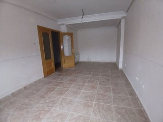Casa adosada en venta en Tomelloso