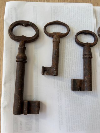 Set de 5 Llaves Antiguas Huecas