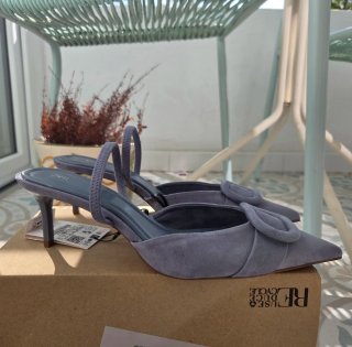 Zapatos tacón Zara azul grisáceo