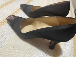 Zapatos de tacón negros