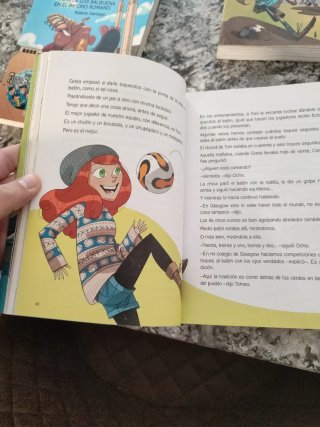 Libros colección futbolísimos.
