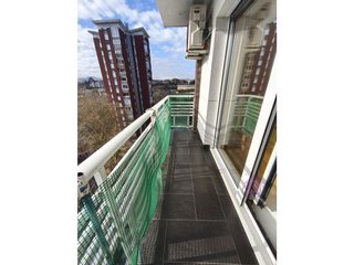 Piso en venta en Miracruz - Bidebieta en San Sebastián-Donostia