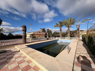 Casa en venta en Sax