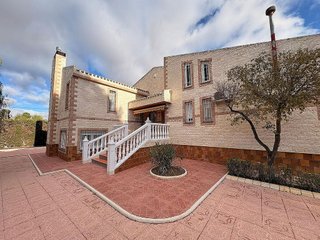 Casa en venta en Sax
