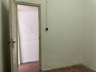 Local comercial en venta en La Torrassa en Hospitalet de Llobregat, L´
