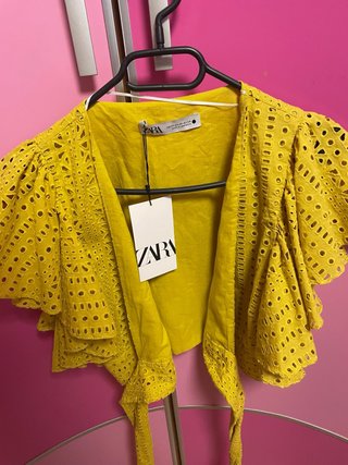 Blusa Zara Amarilla Bordado Suizo