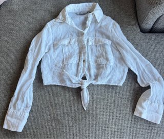 Camisa Zara manga larga crop top anudada lino