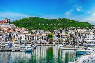 Piso en venta en Puerto de la Duquesa en Manilva