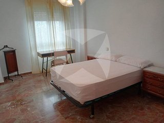 Piso en alquiler en Huerta Rosales - Valdepasillas en Badajoz