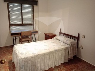 Piso en alquiler en Huerta Rosales - Valdepasillas en Badajoz
