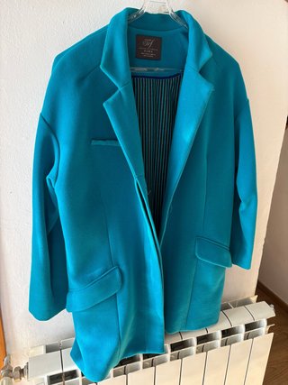 Chaqueta abrigo Zara color turquesa