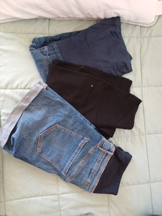 Ropa de maternidad (talla S y M)